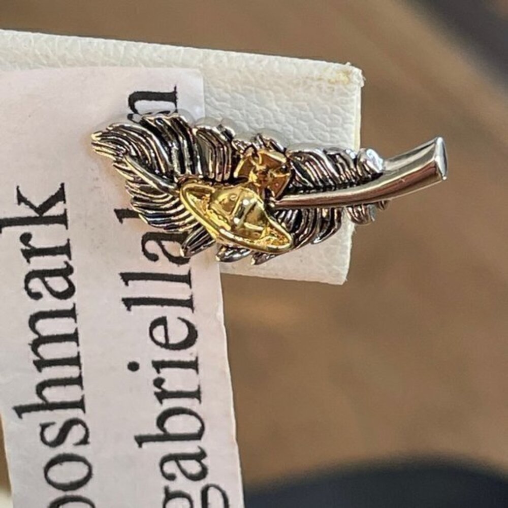 Vivienne Westwood EUGENIA Saturn Feather Earrings